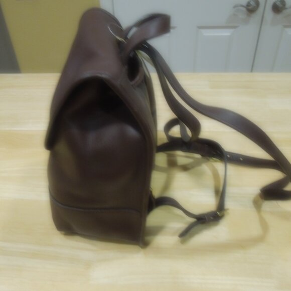 Vintage Coach! NWT Brown Leather Large Daypack - Picture 2 of 5